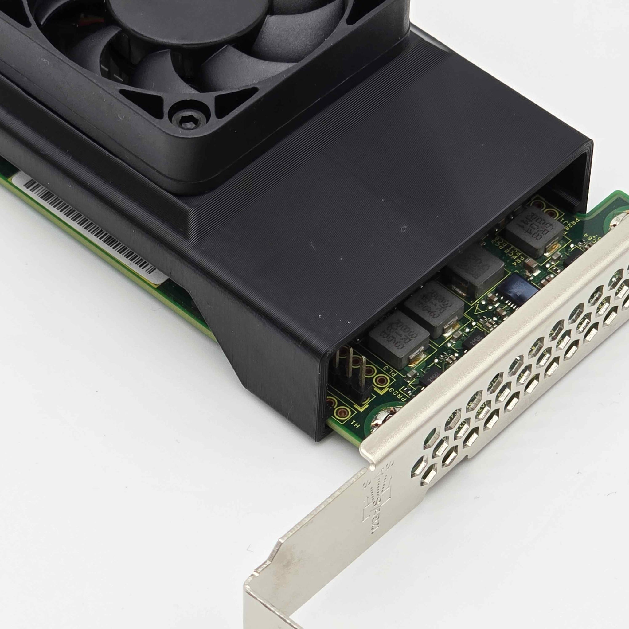 Sugon OEM LSI 9305-16i HBA 50mm Cooling Fan Included + Shroud Cooler