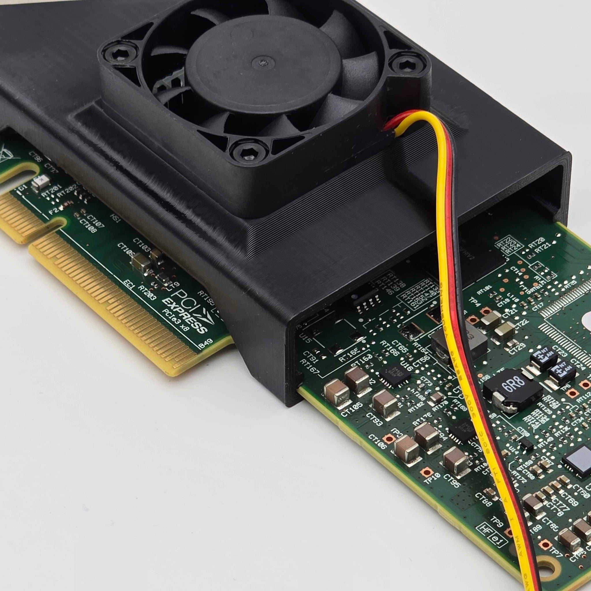 LSI 9300-8e SAS HBA 40mm Cooling Fan Included + Shroud Cooler
