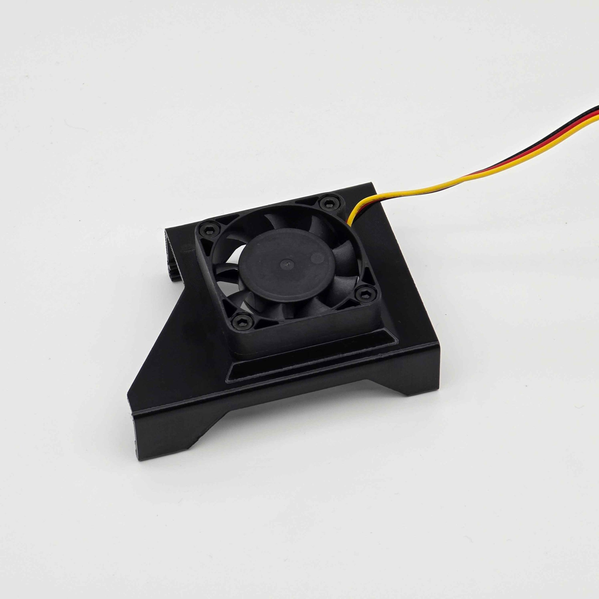 IBM ServeRAID M1210 SAS HBA 40mm Cooling Fan Included + Shroud Cooler