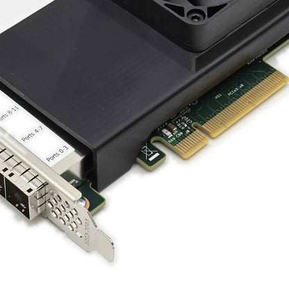 Broadcom LSI 9305-16e — product photo 7