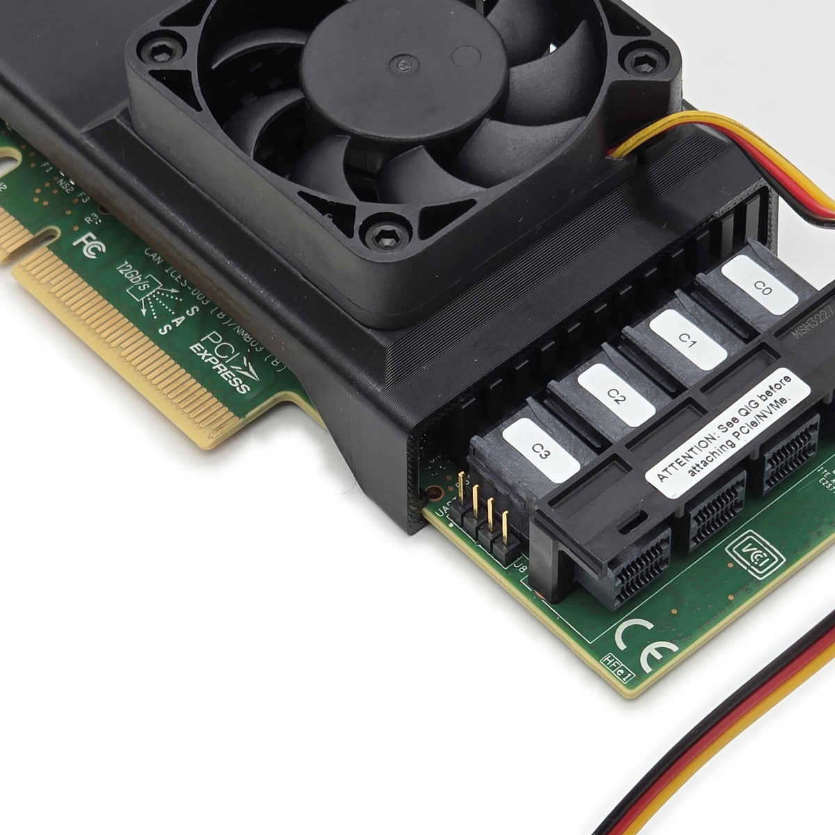 Broadcom LSI 9400 Lenovo 430 530 8i 16i — product photo 6