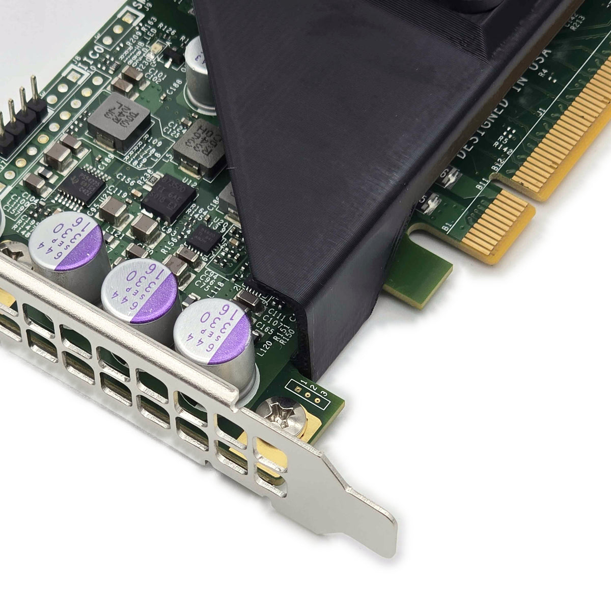 Supermicro AOC-S3008L-L8E (LSI 9300-8i) — product photo 7